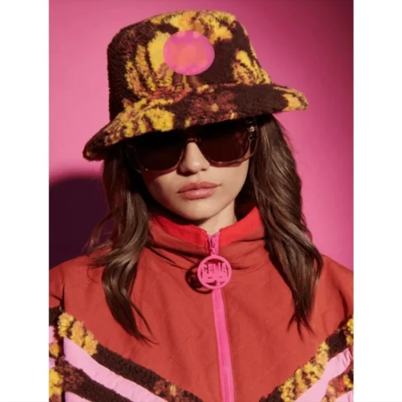 CeliaB Sam Brown Multicolored Daisy Lined Hat NWT Vintage Carhartt Beanie | Sams Club Hub main image 4
